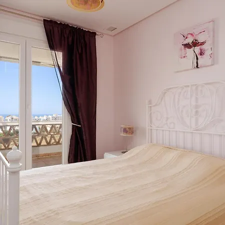 Golf Gardens Miraflores, Sea Views Apartment *